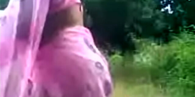 aunty,desi,sucking